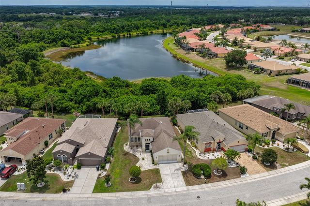 1050 REGAL MANOR WAY, Sun City Center, FL 33573