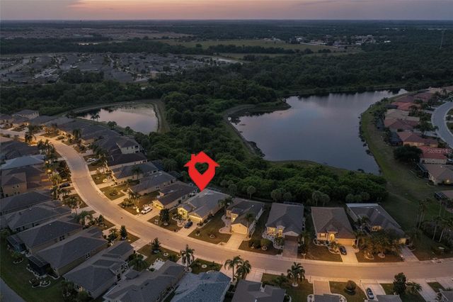 1050 REGAL MANOR WAY, Sun City Center, FL 33573