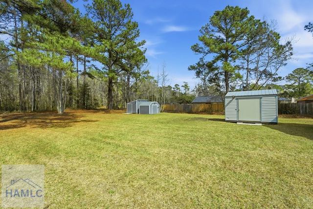 326 Nottingham Way, Hinesville, GA 31313