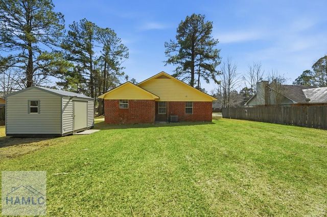 326 Nottingham Way, Hinesville, GA 31313