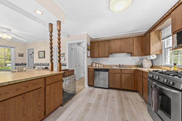 730 Georges AVENUE, Brookfield, WI 53045