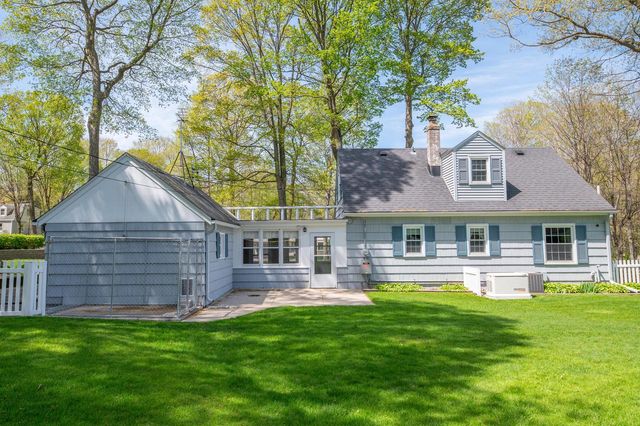 730 Georges AVENUE, Brookfield, WI 53045
