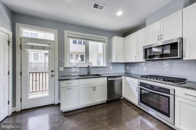 16580 CRABBS BRANCH WAY, Rockville, MD 20855