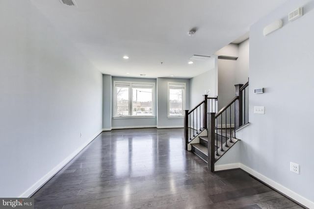 16580 CRABBS BRANCH WAY, Rockville, MD 20855