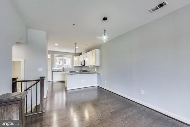 16580 CRABBS BRANCH WAY, Rockville, MD 20855