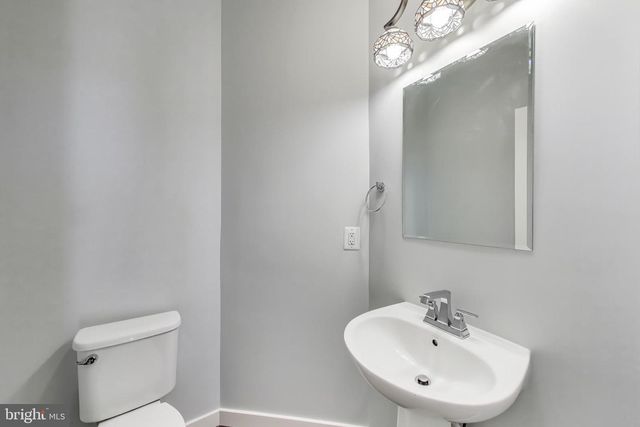 16580 CRABBS BRANCH WAY, Rockville, MD 20855