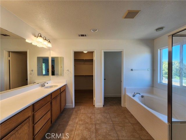 32016 Orange Blossom, Winchester, CA 92596