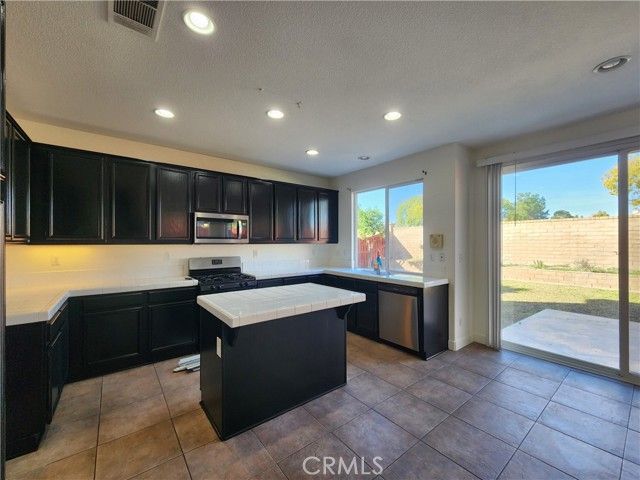 32016 Orange Blossom, Winchester, CA 92596