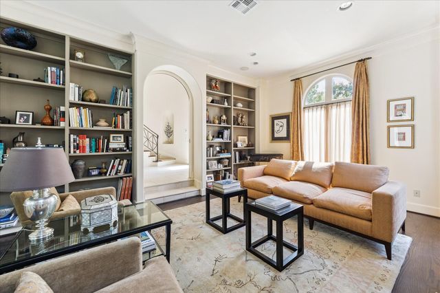 1804 Bolsover Street, Houston, TX 77005