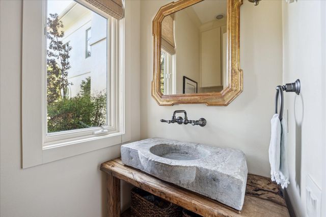 1804 Bolsover Street, Houston, TX 77005