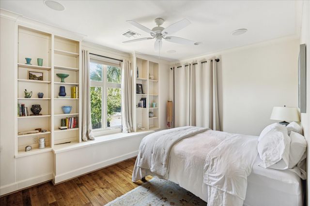 1804 Bolsover Street, Houston, TX 77005