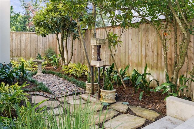 1804 Bolsover Street, Houston, TX 77005