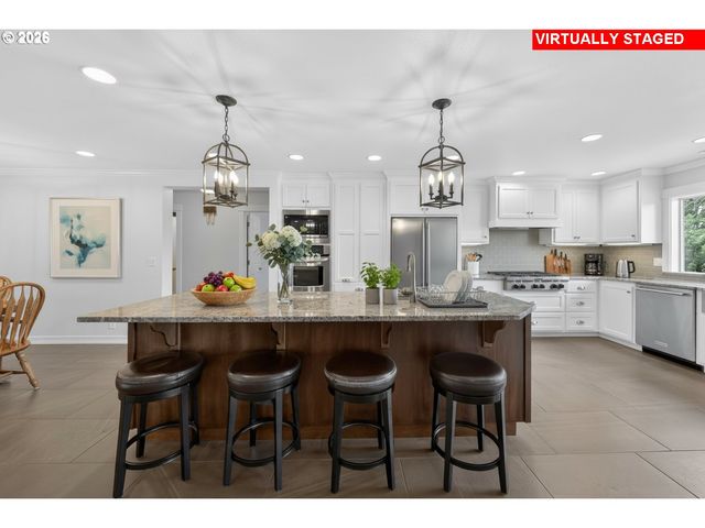 1330 FISHER Rd, Roseburg, OR 97471