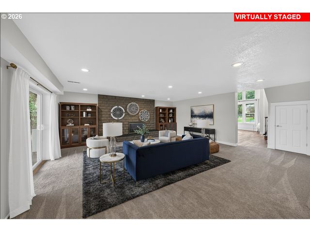 1330 FISHER Rd, Roseburg, OR 97471