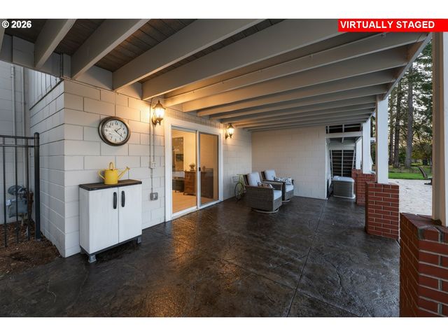 1330 FISHER Rd, Roseburg, OR 97471