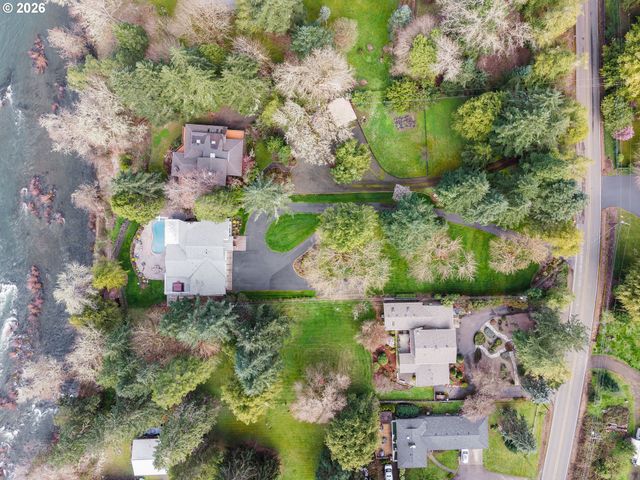 1330 FISHER Rd, Roseburg, OR 97471