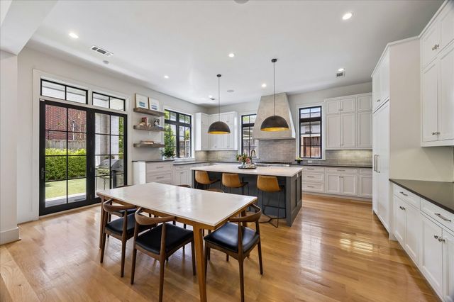 2625 Arbuckle Street, Houston, TX 77005