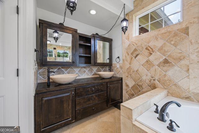 1508 Ridgewood Court, Monroe, GA 30656