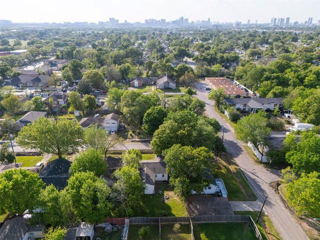 6603 Conley Street, Houston, TX 77021