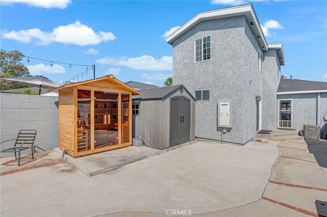 1381 W Summerland, San Pedro, CA 90732