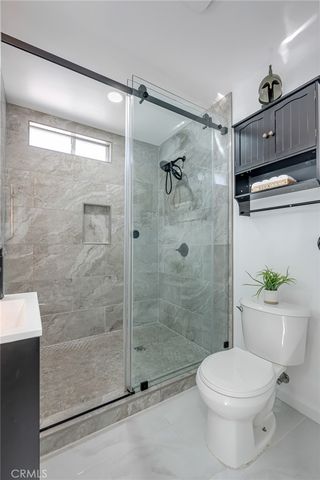 1381 W Summerland, San Pedro, CA 90732