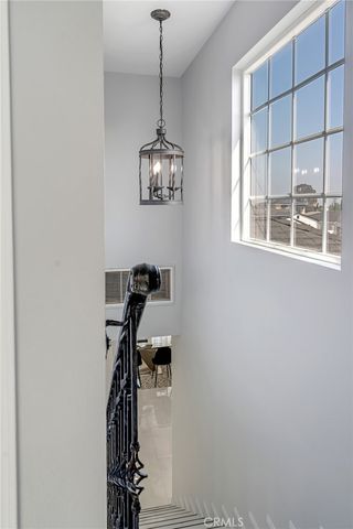 1381 W Summerland, San Pedro, CA 90732