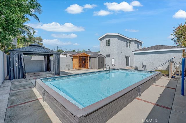 1381 W Summerland, San Pedro, CA 90732