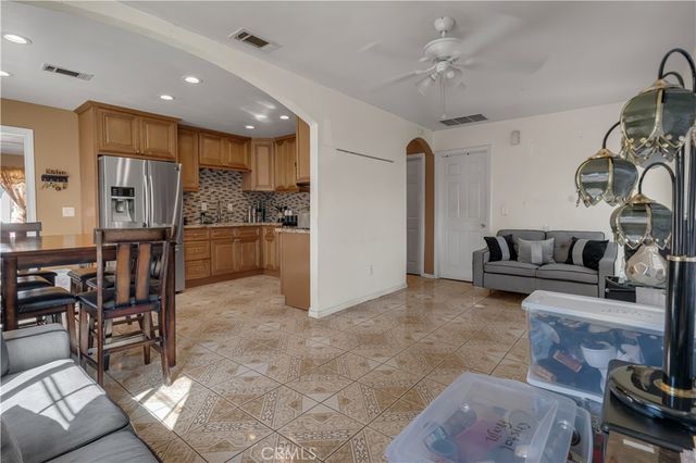 21931 Violeta Avenue, Hawaiian Gardens, CA 90716