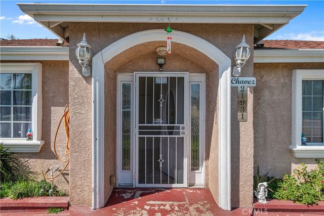 21931 Violeta Avenue, Hawaiian Gardens, CA 90716