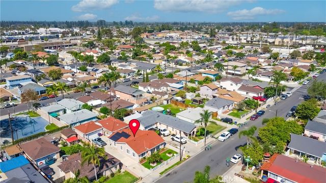 21931 Violeta Avenue, Hawaiian Gardens, CA 90716