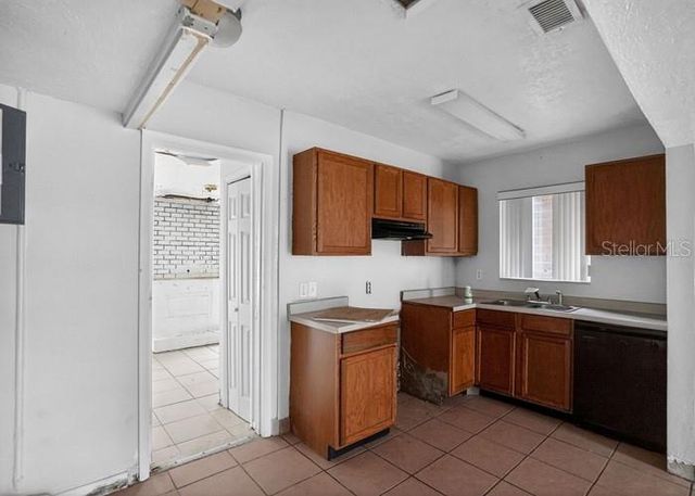 1668 W WAYCROSS CIRCLE, Deltona, FL 32725