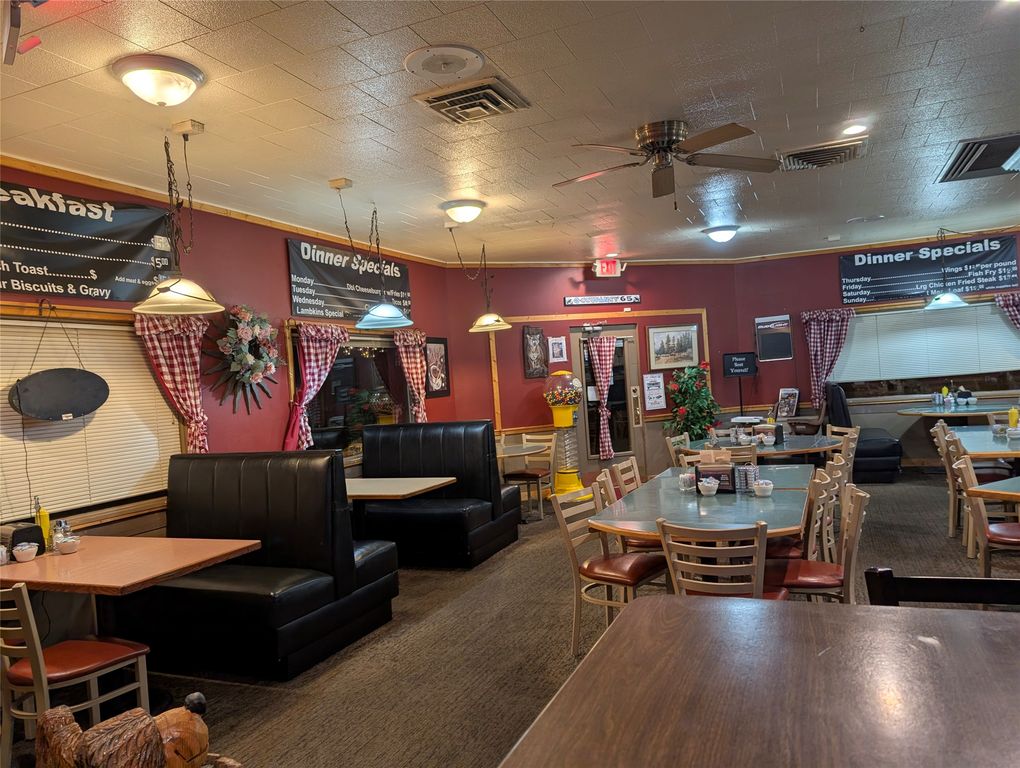 460 Main Street, Lincoln, MT 59639 photo 3