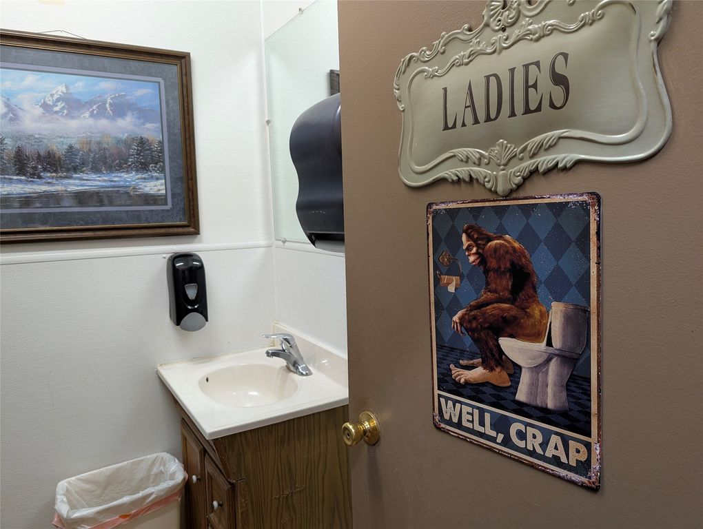 460 Main Street, Lincoln, MT 59639 photo 39