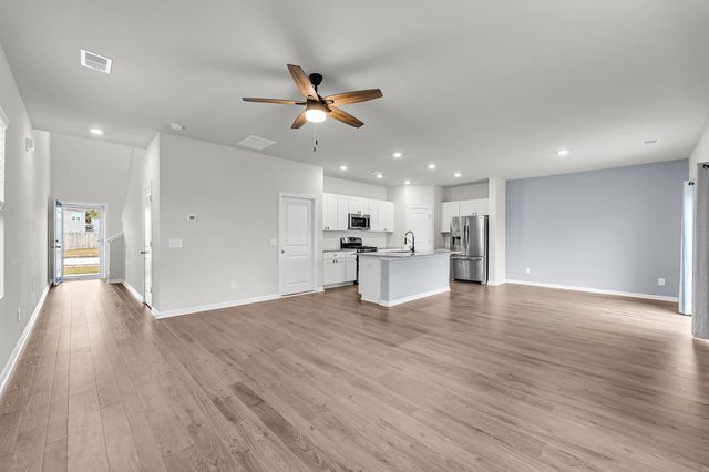 389 Matuskovic Drive, Charleston, SC 29414