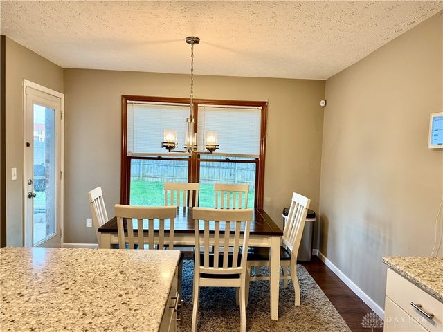 890 Copperfield Lane, Tipp City, OH 45371