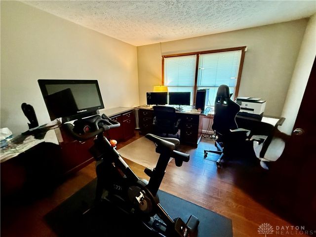 890 Copperfield Lane, Tipp City, OH 45371