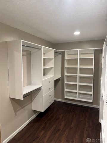 890 Copperfield Lane, Tipp City, OH 45371