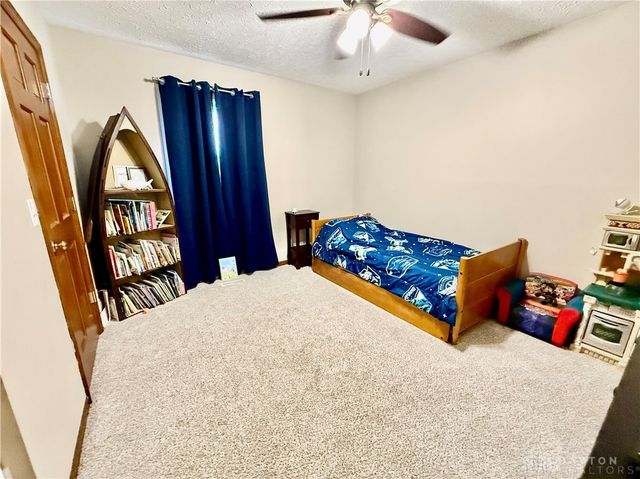 890 Copperfield Lane, Tipp City, OH 45371