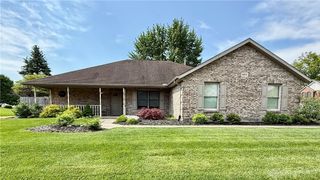 890 Copperfield Lane, Tipp City, OH 45371