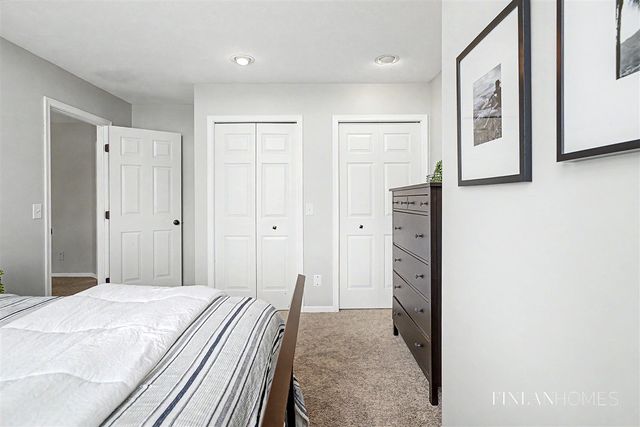 6145 Glengarry Drive, Caledonia, MI 49316