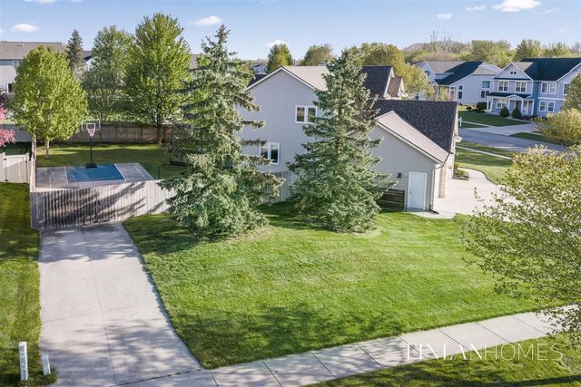 6145 Glengarry Drive, Caledonia, MI 49316