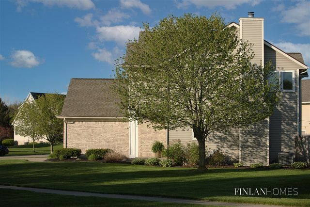 6145 Glengarry Drive, Caledonia, MI 49316
