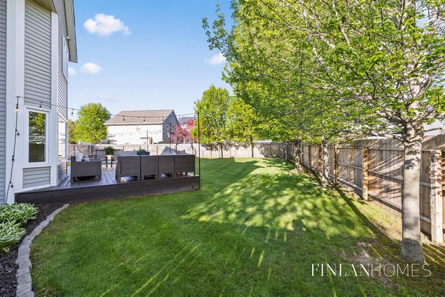 6145 Glengarry Drive, Caledonia, MI 49316