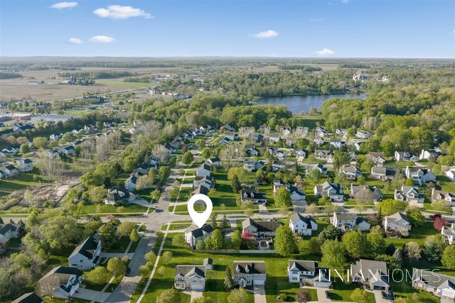 6145 Glengarry Drive, Caledonia, MI 49316
