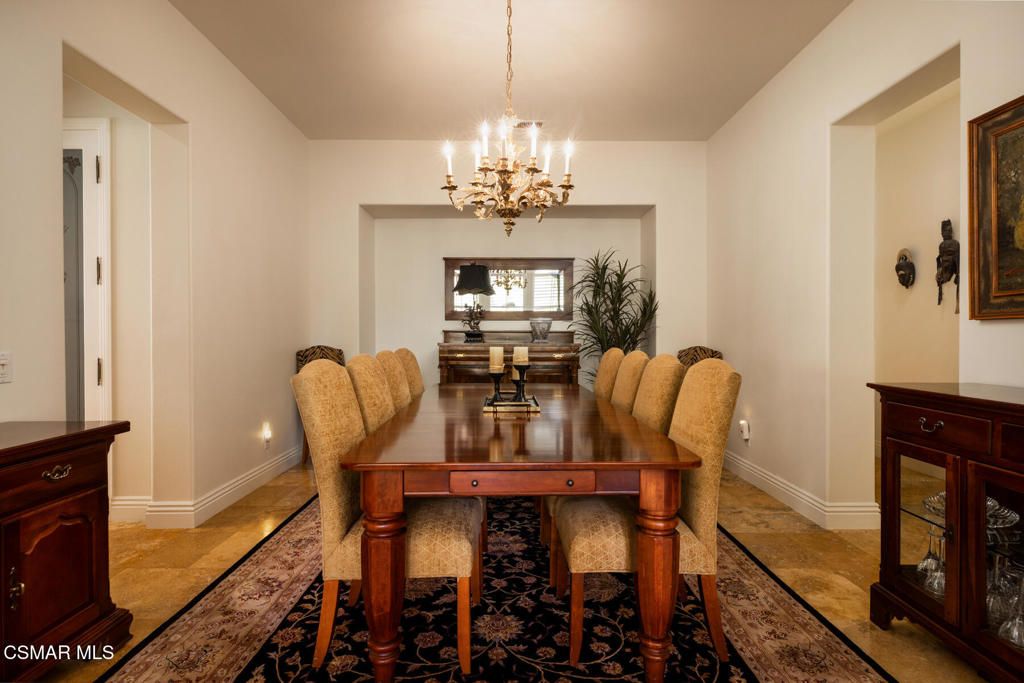 Image 11 of property listing at 5006 Read Road, Moorpark, CA 93021