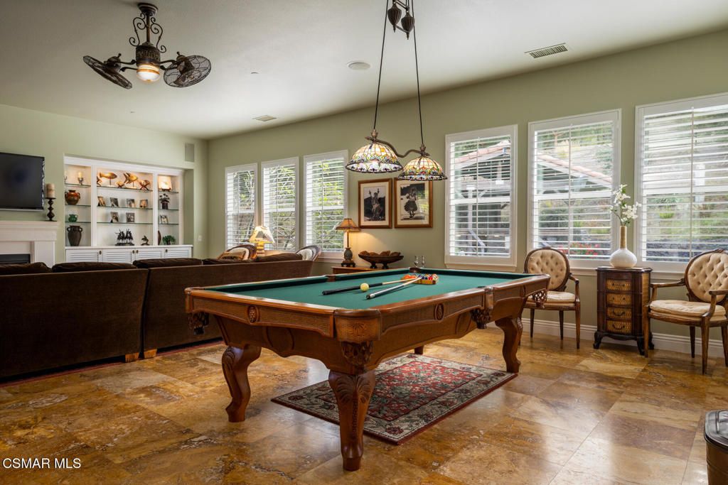 Image 16 of property listing at 5006 Read Road, Moorpark, CA 93021
