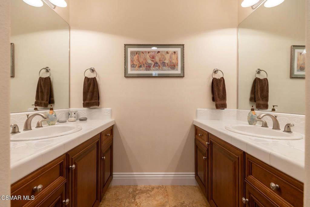 Image 25 of property listing at 5006 Read Road, Moorpark, CA 93021