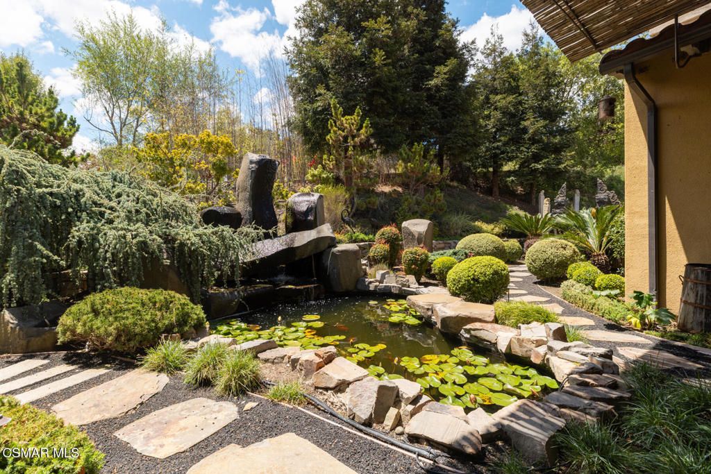 Image 33 of property listing at 5006 Read Road, Moorpark, CA 93021
