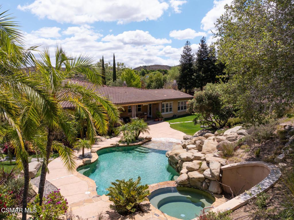 Image 47 of property listing at 5006 Read Road, Moorpark, CA 93021