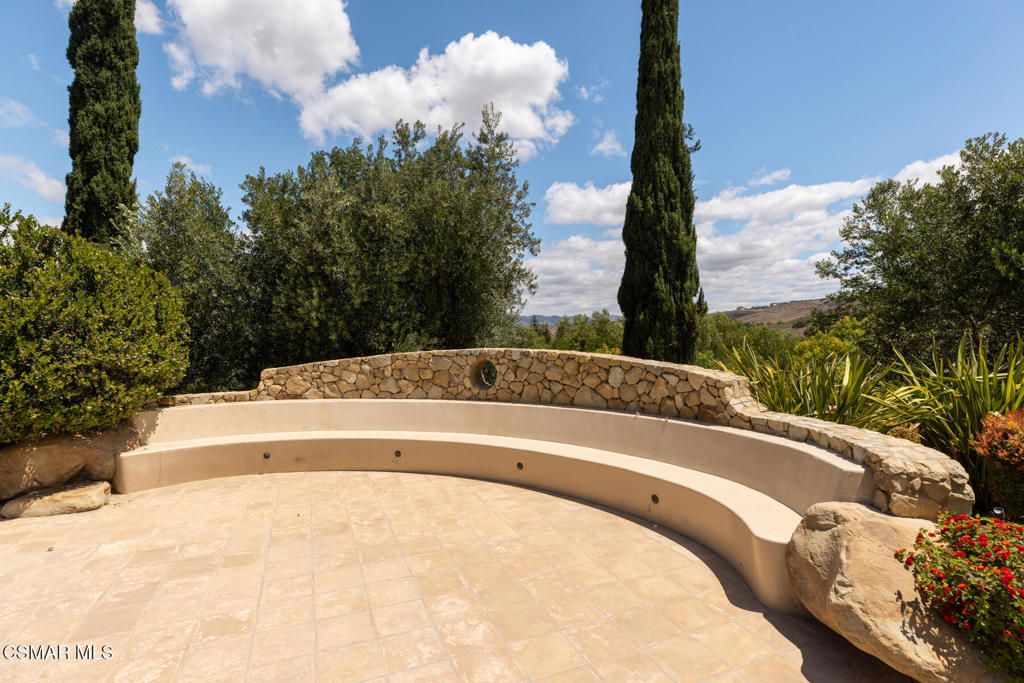 Image 52 of property listing at 5006 Read Road, Moorpark, CA 93021